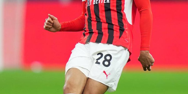 好买卖！黑又硬锋霸确定加盟欧冠7冠王，米兰的选择背后藏着什么秘密？