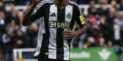 27球6助！伊萨克加盟利物浦，15亿欧成标王，新赛季冲冠稳了